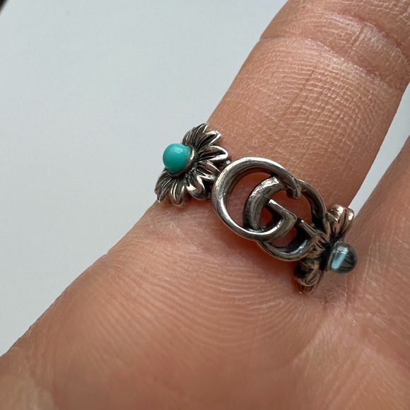 Gucci Double G Mother of Pearl Ring Size 14/US 6.75 - Picture 4 of 12